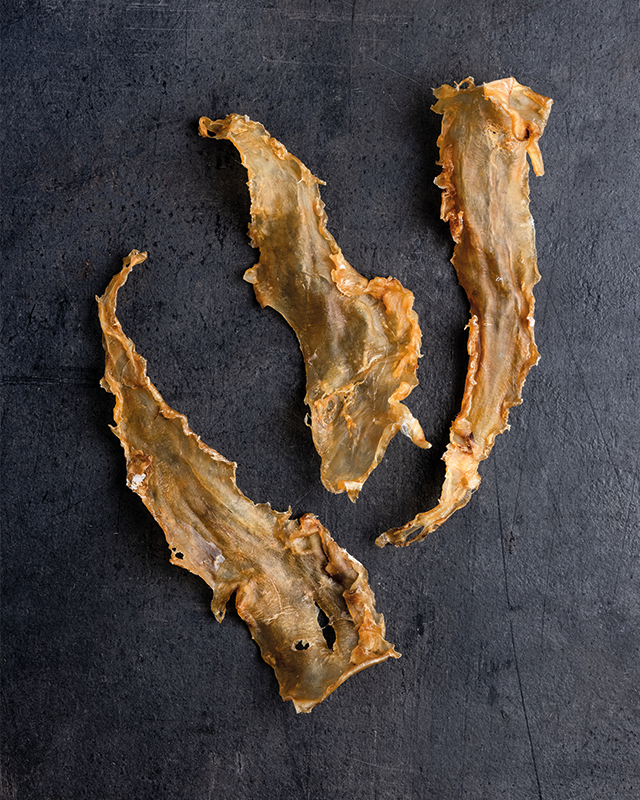 Dried fish maw